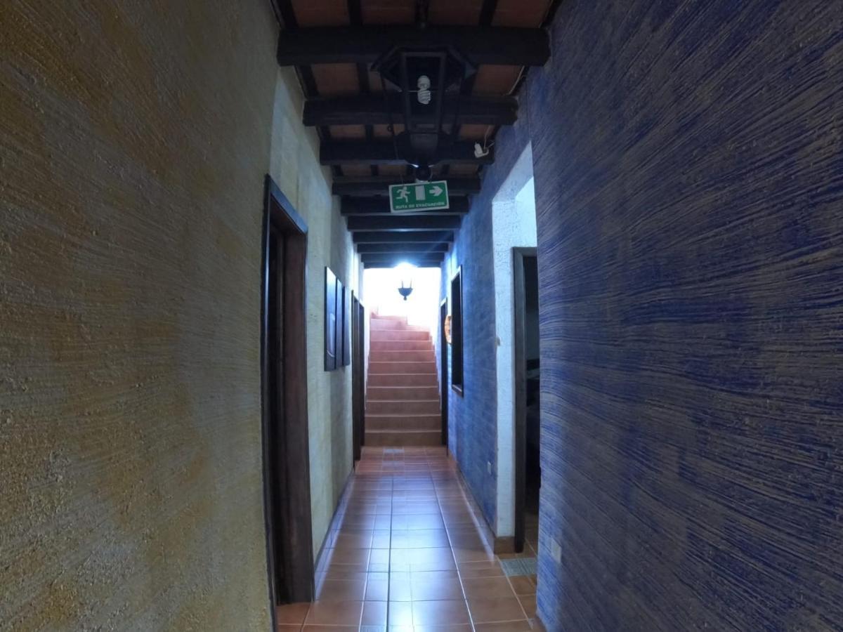 Hotel El Mirador Anexo 1 Santa Lucía Milpas Altas Dış mekan fotoğraf